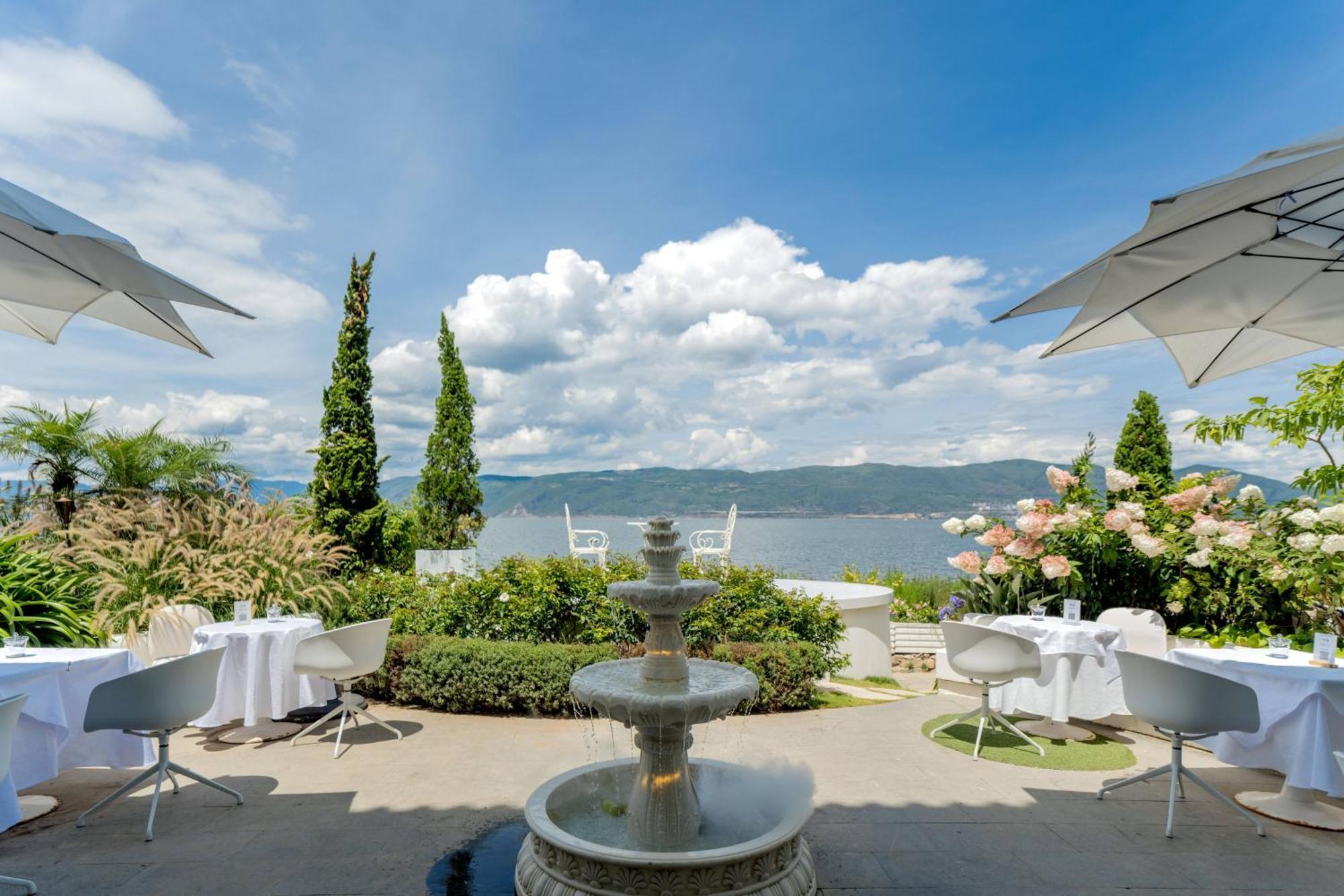Dali Nest Secret Garden Lake View Inn 외부 사진