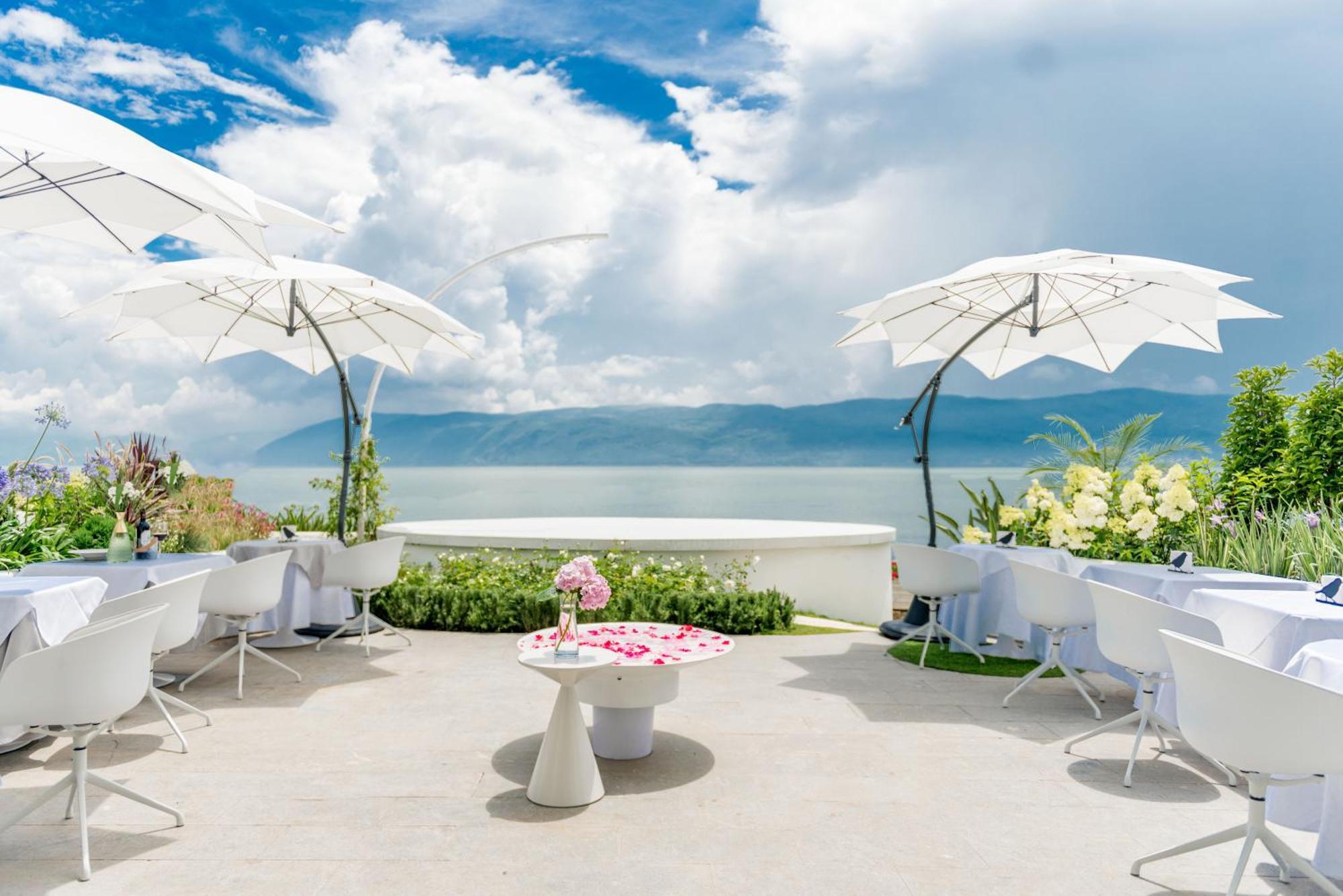 Dali Nest Secret Garden Lake View Inn 외부 사진
