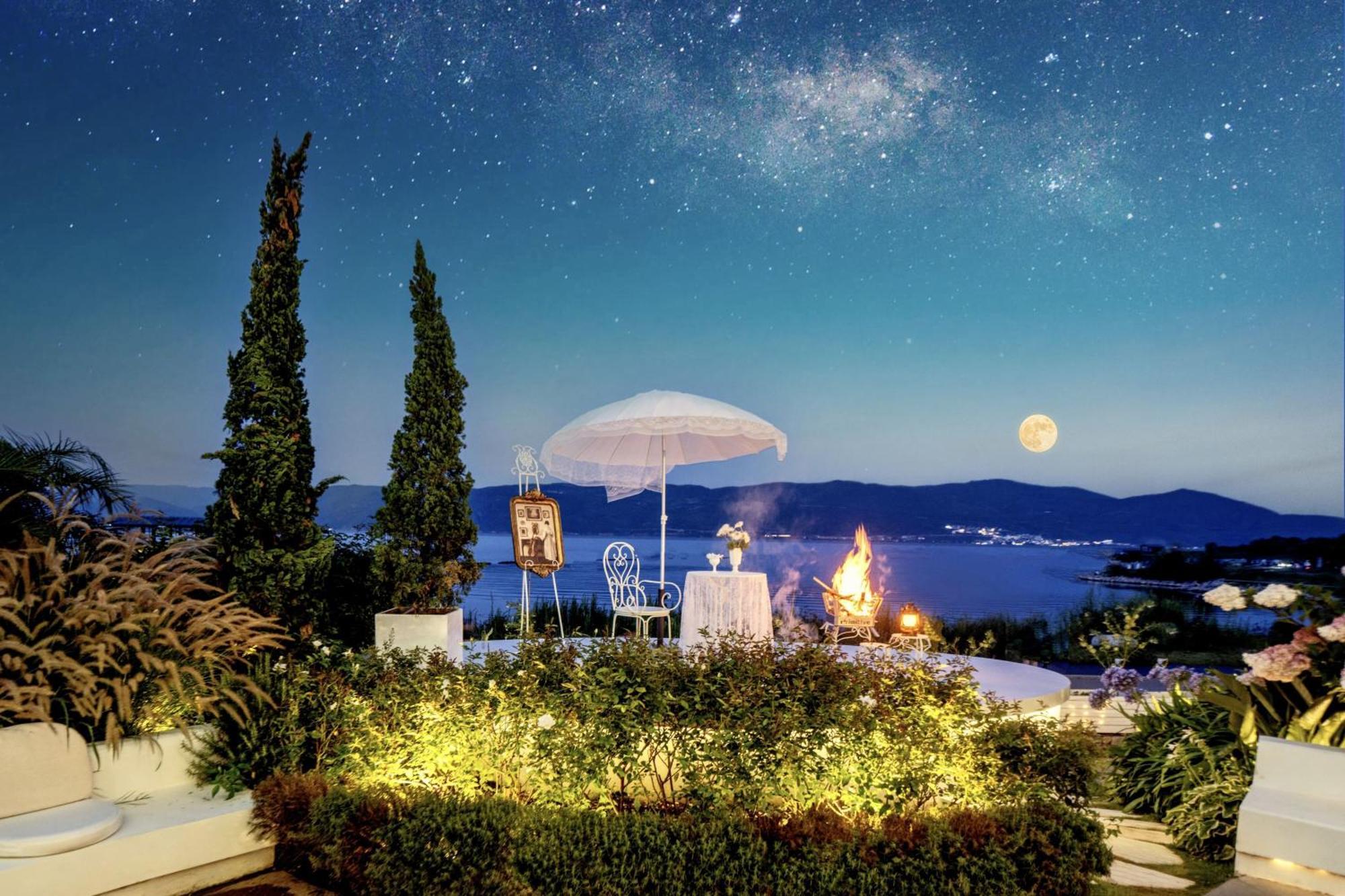 Dali Nest Secret Garden Lake View Inn 외부 사진